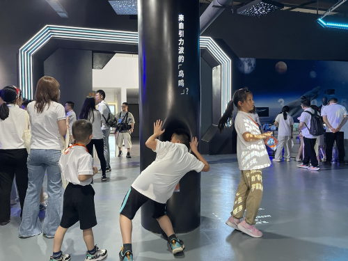 创IP撬动千亿市场的未来样本九游会网站湘江·太空城：用原(图5)